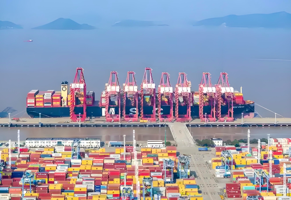 “義烏-寧波舟山港”海鐵聯運突破100萬標準箱，工業產品出口再添強勁動力