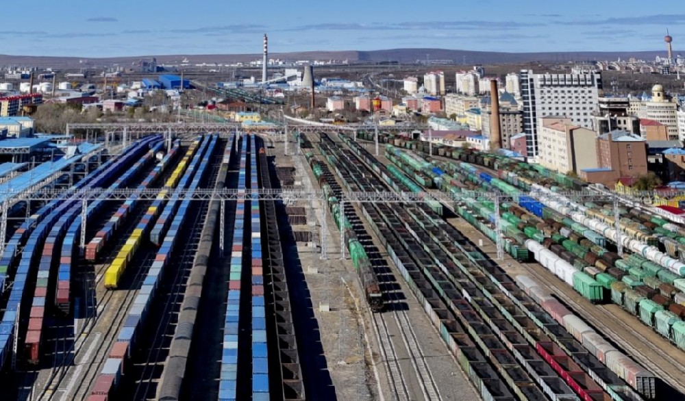 千列中歐班列拉動工業引擎，工業絲路護航企業出海