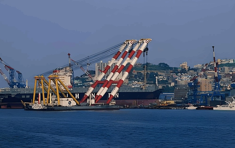 外貿(mào)連月漲、港口忙，工業(yè)絲路破歐美貿(mào)易困局